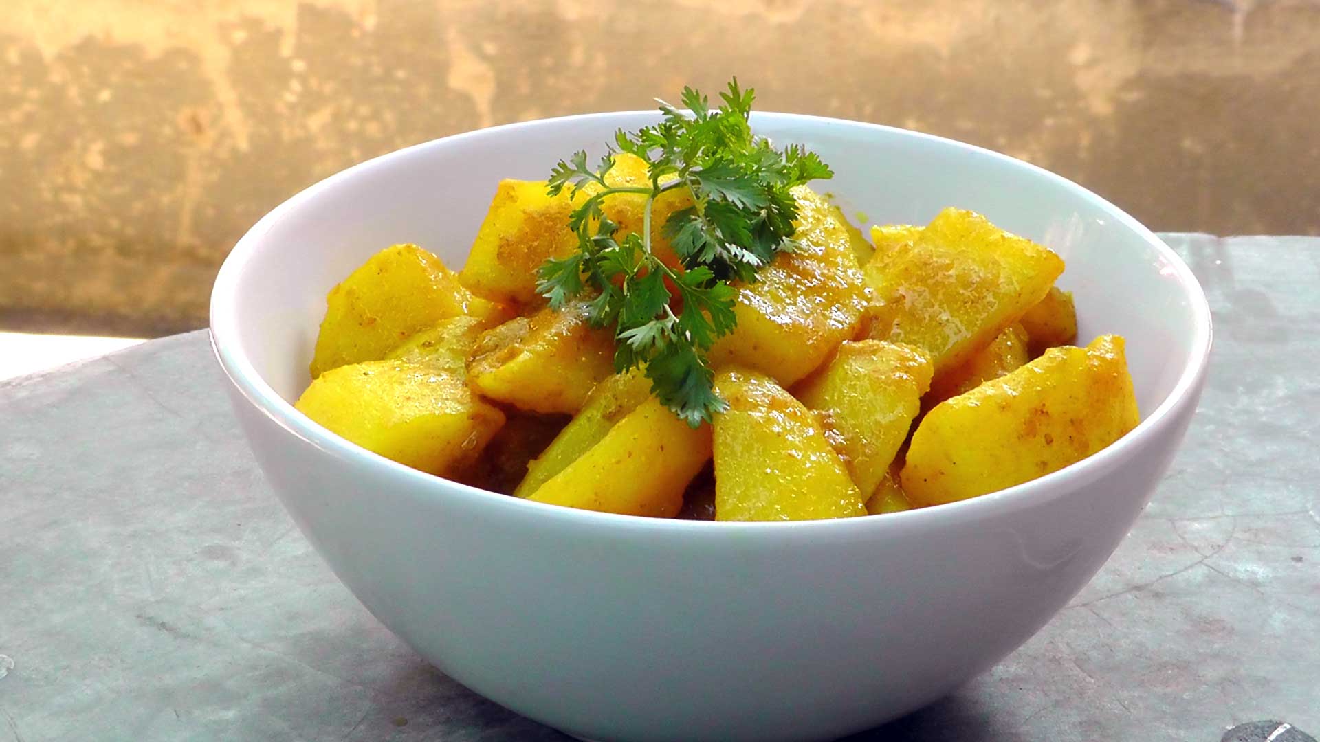 vegetarian-burmese-potato-curry-recipe